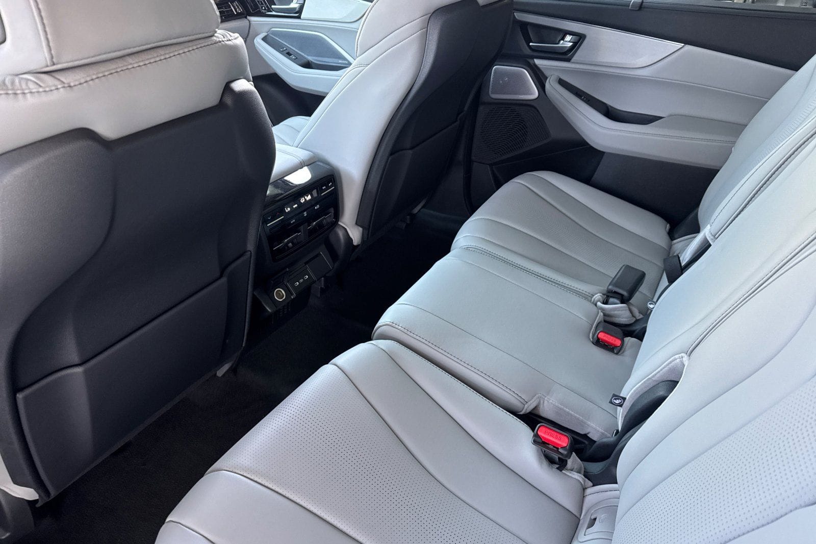 2026 Acura MDX Technology Package - Photo 8