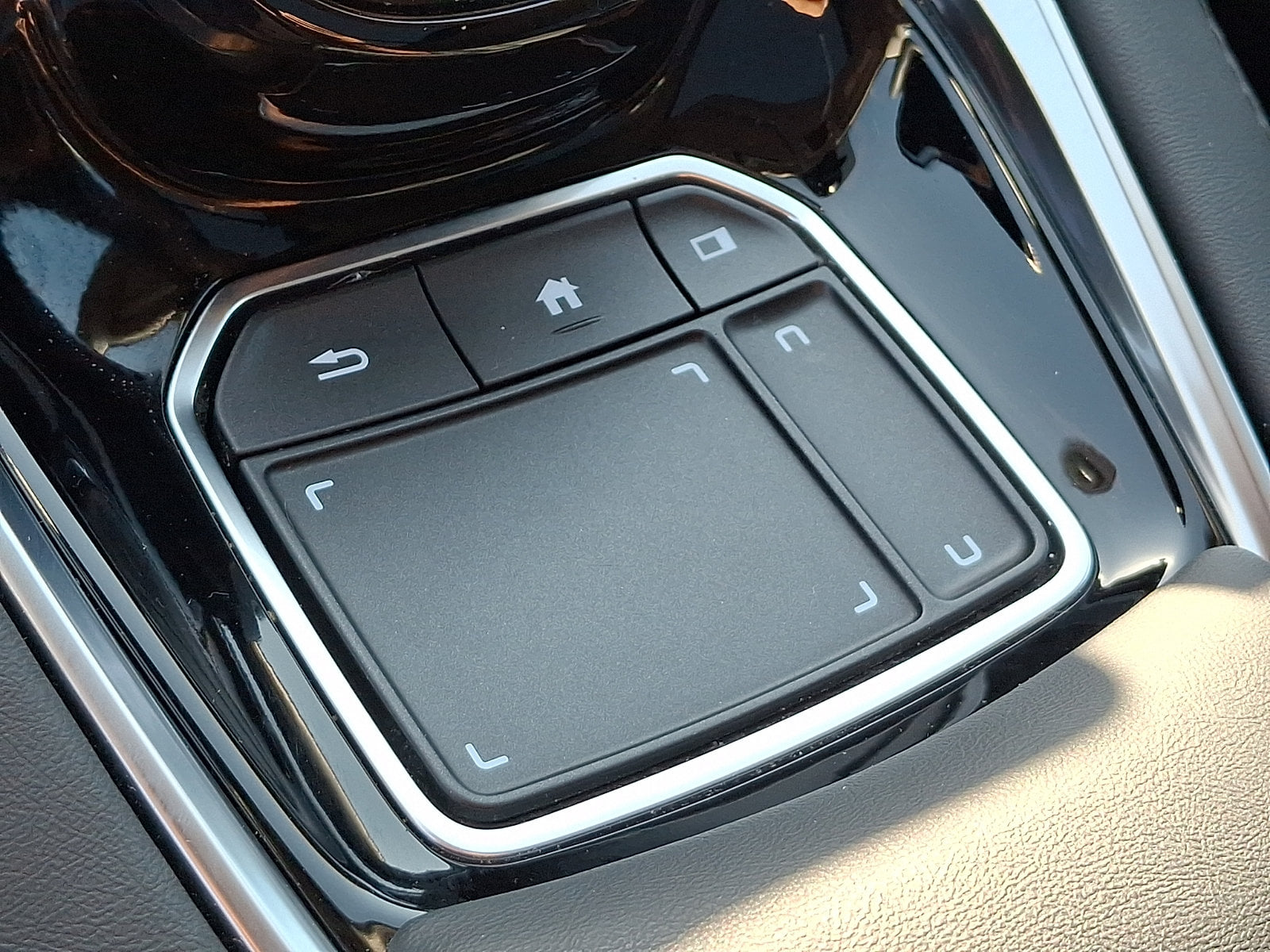 2023 Acura RDX Base - Photo 23