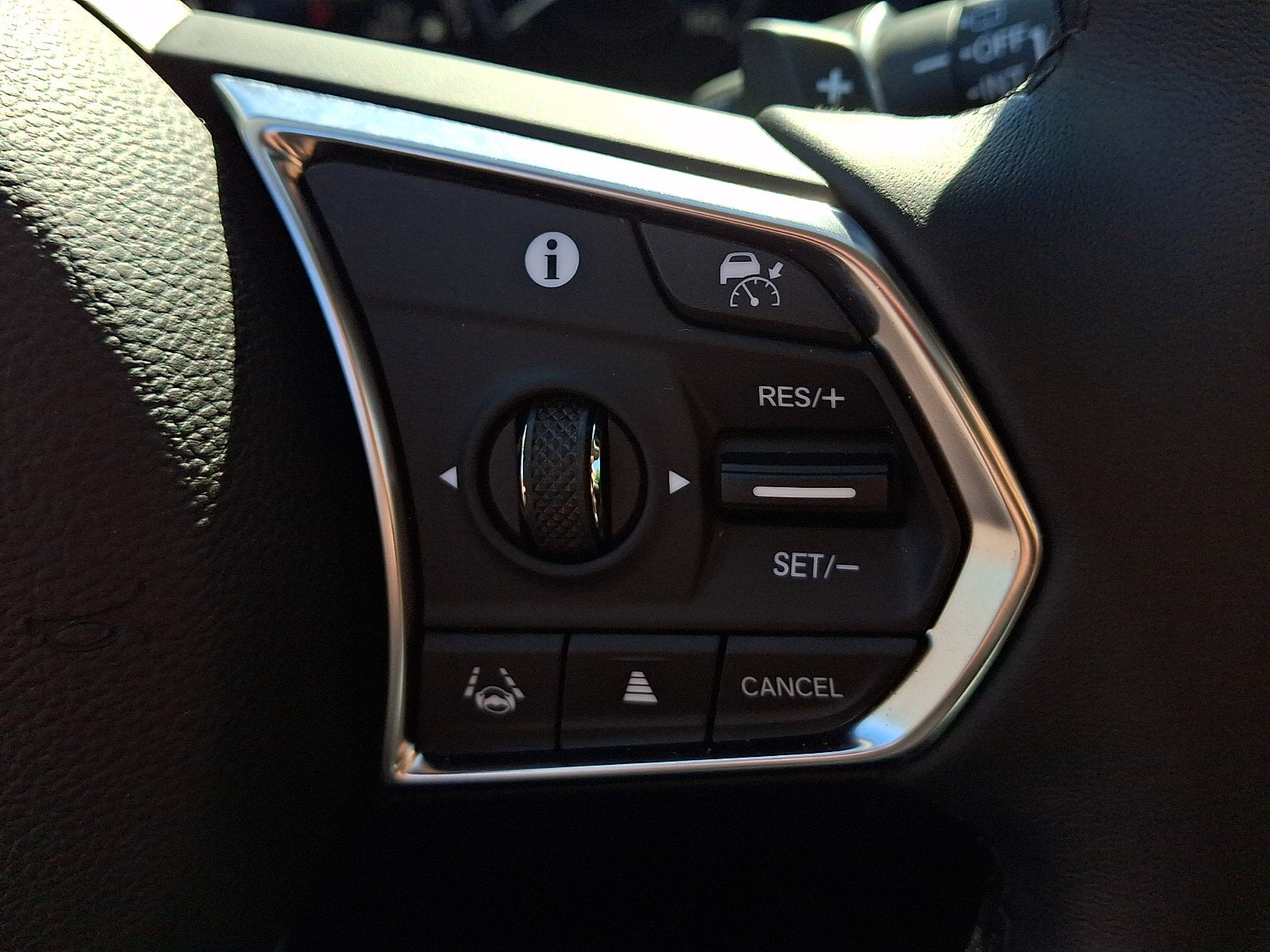 2023 Acura RDX Base - Photo 21
