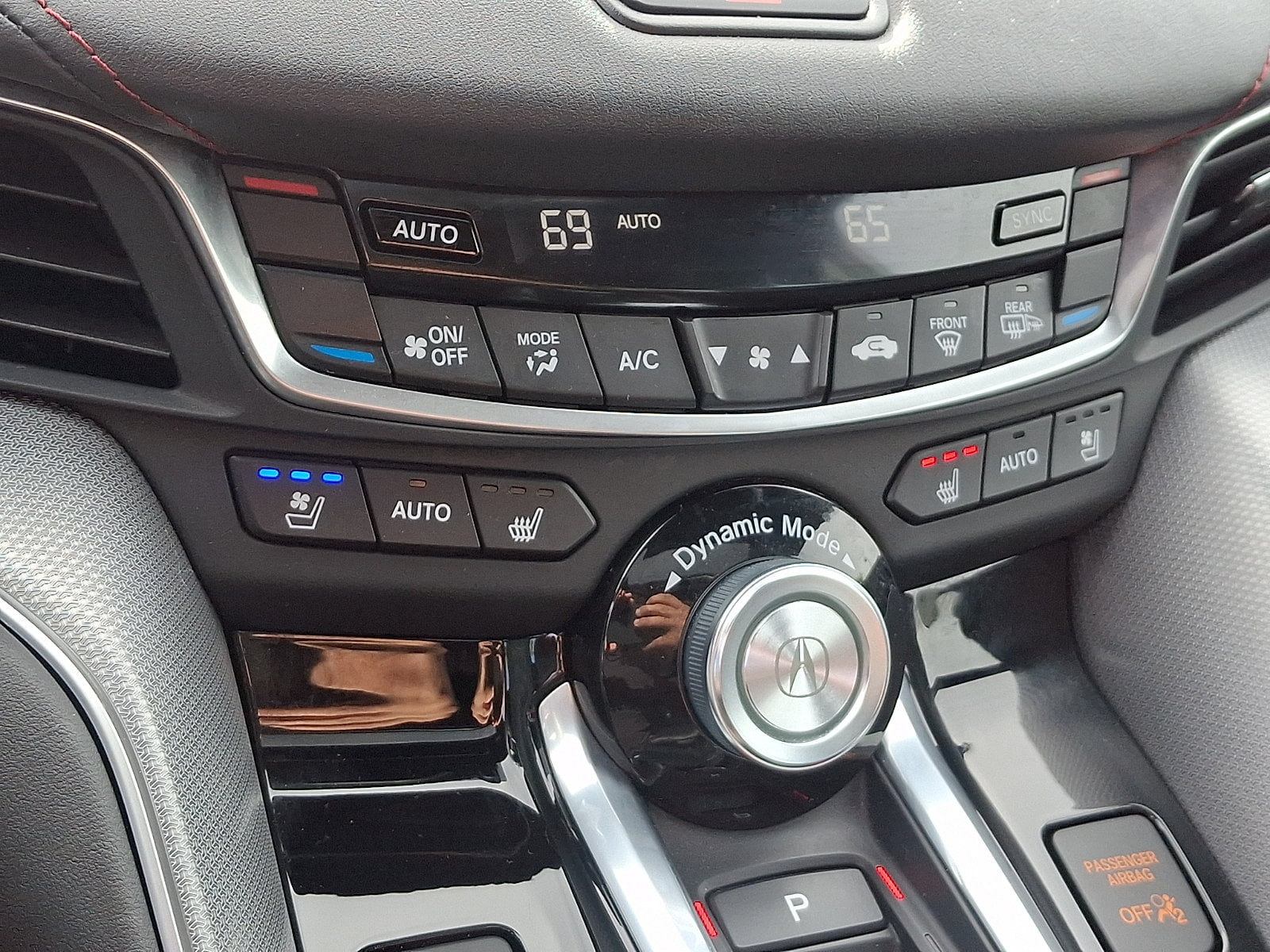 2023 Acura TLX A-SPEC Package - Photo 16