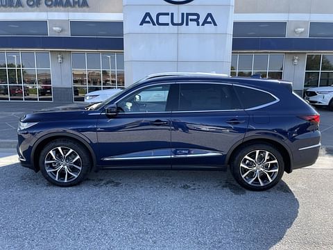 1 image of 2024 Acura MDX w/Technology Package