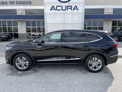 1 image of 2023 Acura MDX