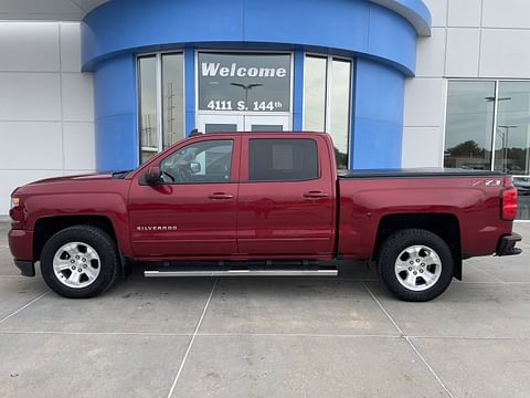 1 image of 2018 Chevrolet Silverado 1500 LT