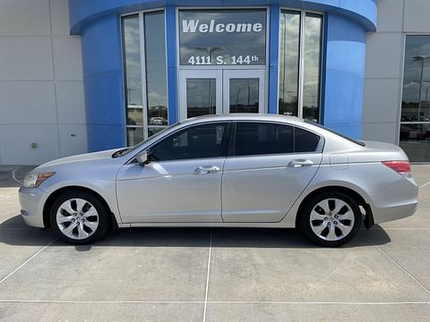 1 image of 2008 Honda Accord Sedan EX