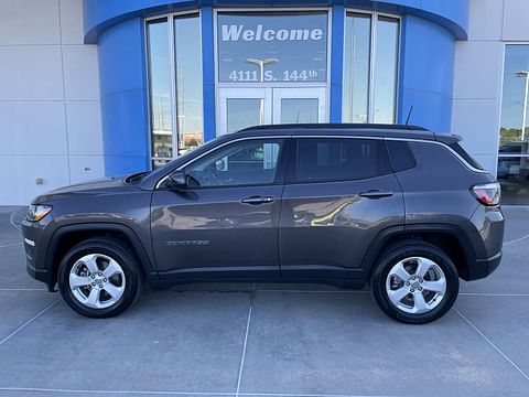 1 image of 2021 Jeep Compass Latitude