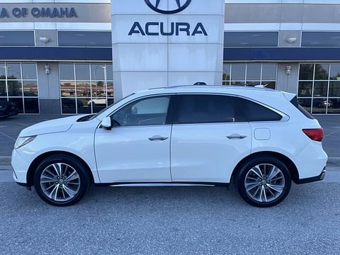 1 image of 2017 Acura MDX w/Technology Pkg