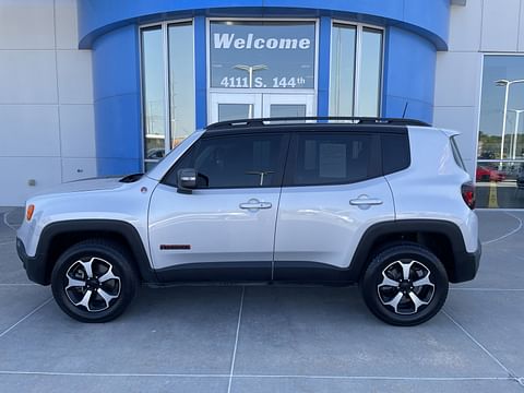 1 image of 2019 Jeep Renegade Trailhawk