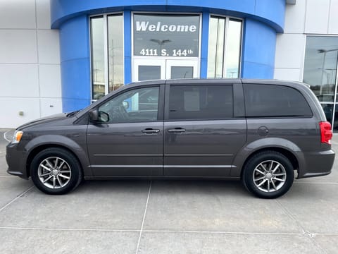 1 image of 2016 Dodge Grand Caravan SE Plus