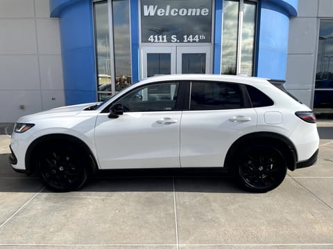 1 image of 2023 Honda HR-V Sport
