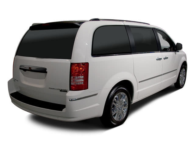3 thumbnail image of  2010 Chrysler Town & Country Touring Plus