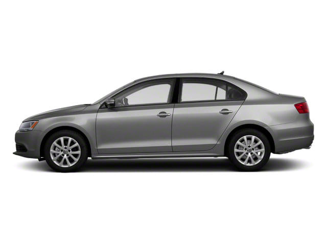 3 thumbnail image of  2013 Volkswagen Jetta Sedan SE