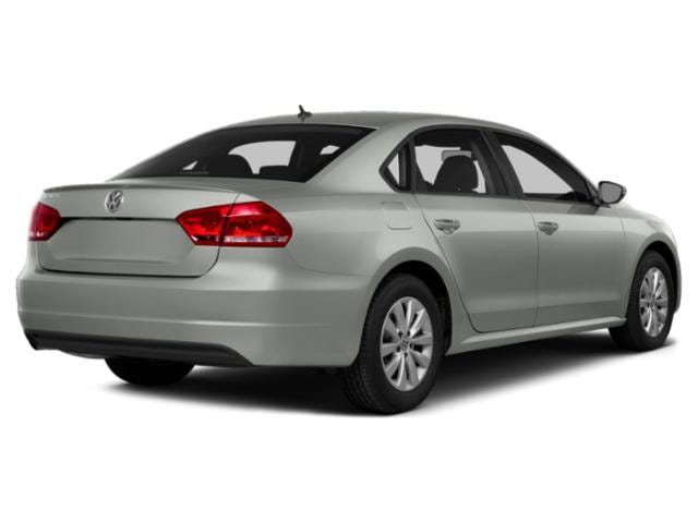 2 thumbnail image of  2015 Volkswagen Passat 1.8T S