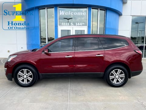 1 image of 2016 Chevrolet Traverse LT