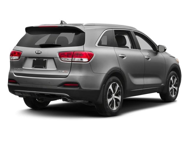 3 thumbnail image of  2016 Kia Sorento EX