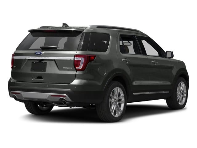 2 thumbnail image of  2017 Ford Explorer XLT