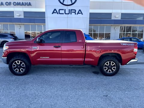 1 image of 2017 Toyota Tundra 4WD TRD Pro