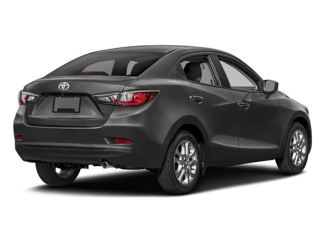 2 thumbnail image of  2018 Toyota Yaris iA