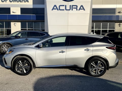 1 image of 2019 Nissan Murano Platinum