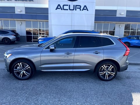 1 image of 2019 Volvo XC60 Momentum