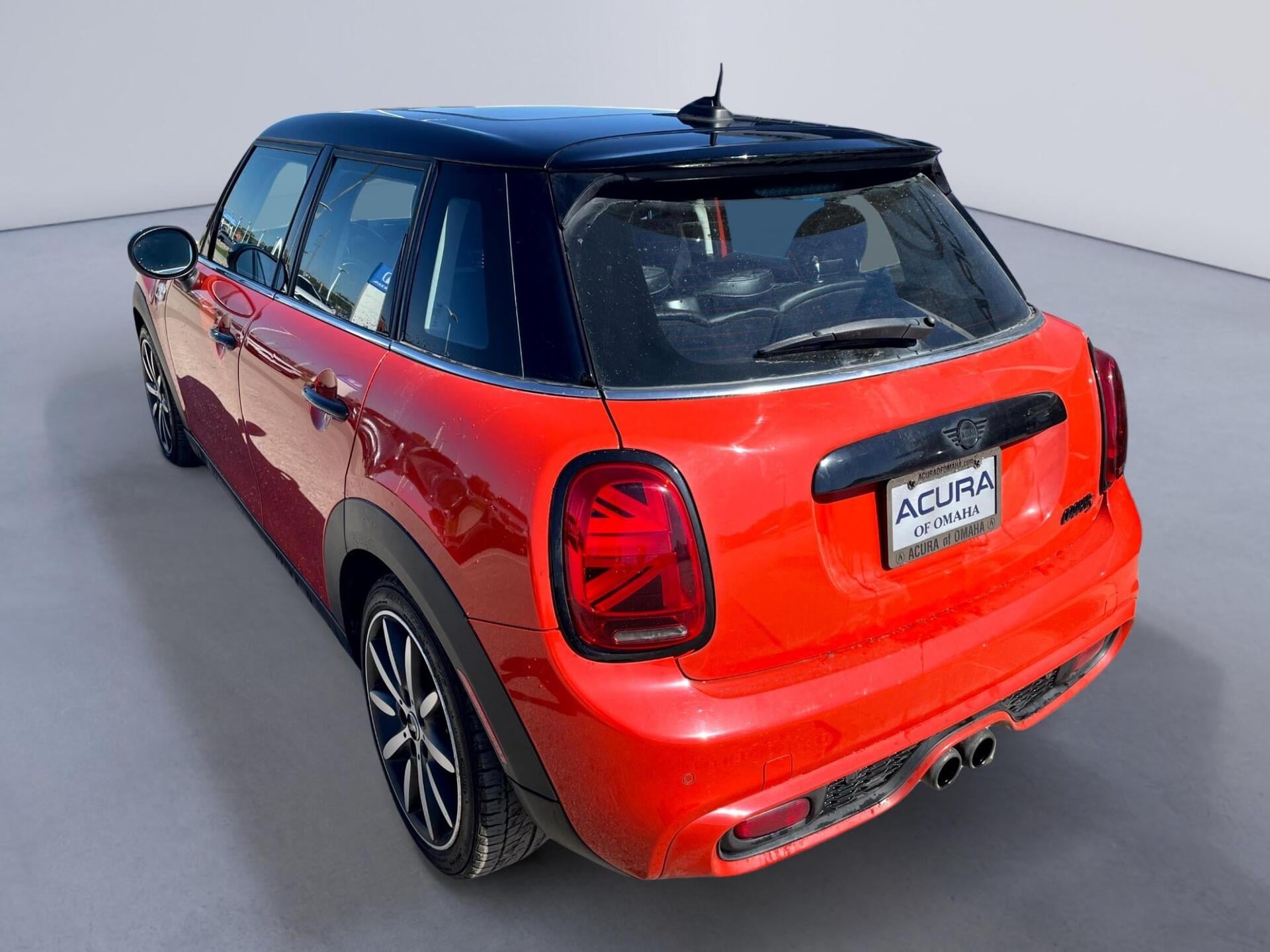 Used 2020 MINI Hardtop 4 Door S with VIN WMWXU9C00L2M54273 for sale in Omaha, NE