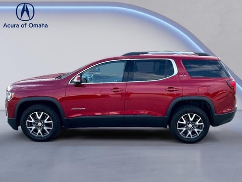 1 image of 2021 GMC Acadia SLE