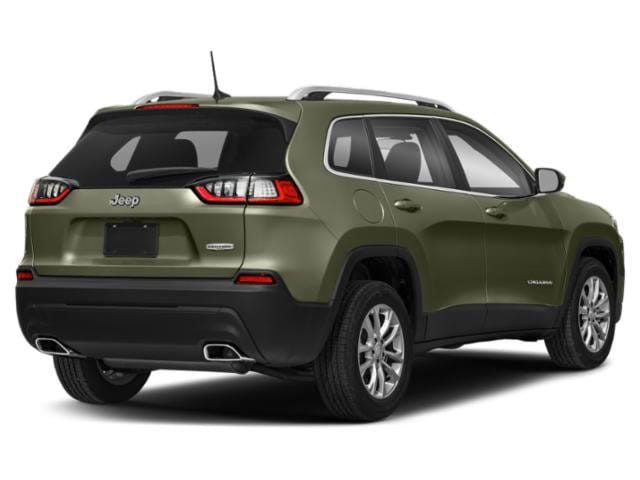 3 thumbnail image of  2022 Jeep Cherokee Latitude Lux