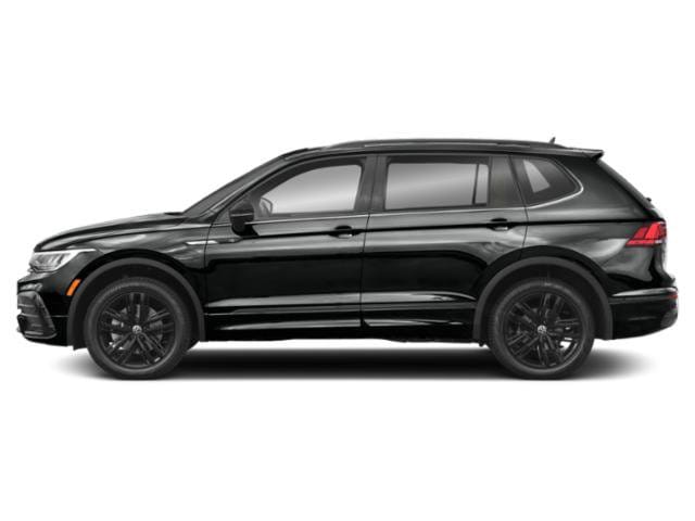 3 thumbnail image of  2022 Volkswagen Tiguan SE R-Line Black