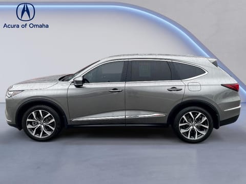 1 image of 2023 Acura MDX w/Technology Package