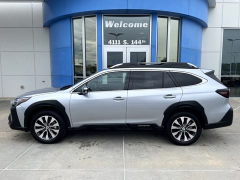 1 image of 2025 Subaru Outback Touring