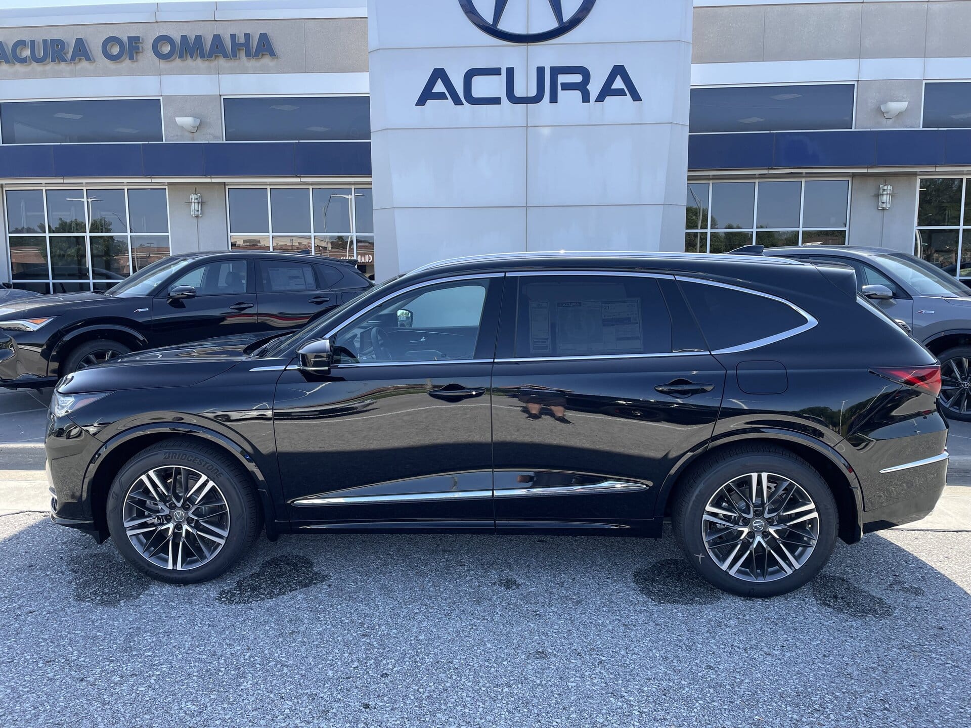 2026 Acura MDX SH-AWD w/Advance Package's photo