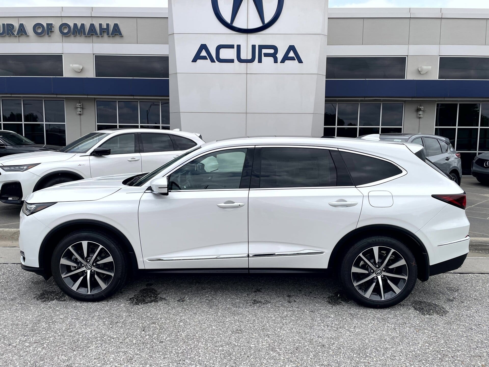 2026 Acura MDX SH-AWD w/Technology Package's photo