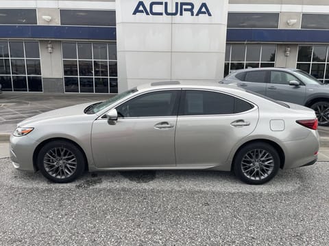 1 image of 2018 Lexus ES ES 350