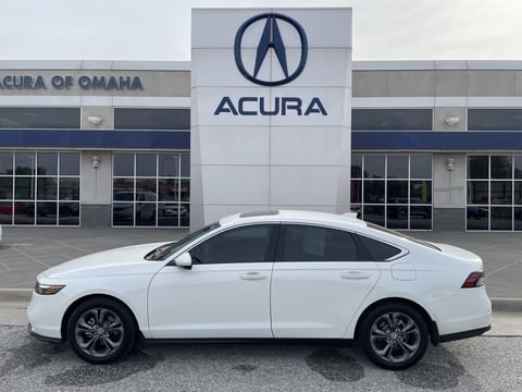 1 image of 2023 Honda Accord Sedan EX