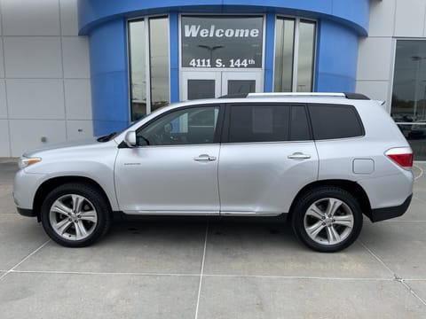 1 image of 2012 Toyota Highlander Limited