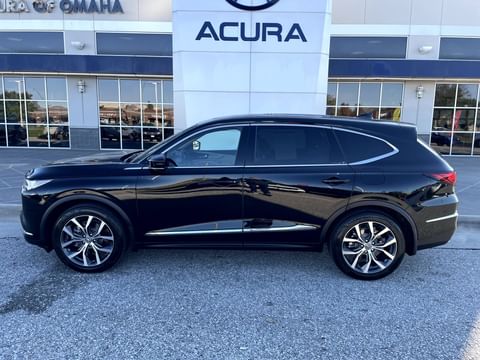 1 image of 2023 Acura MDX w/Technology Package
