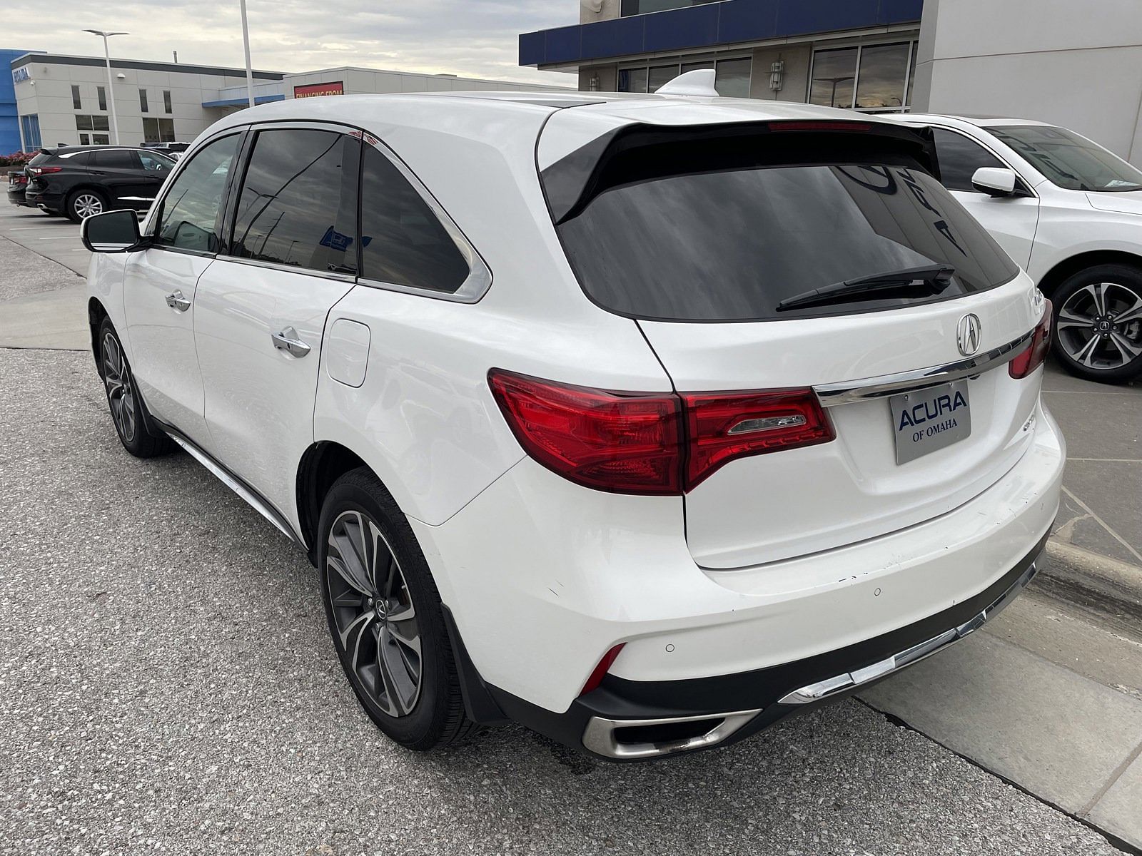 Used 2020 Acura MDX Technology Package with VIN 5J8YD4H50LL038993 for sale in Omaha, NE