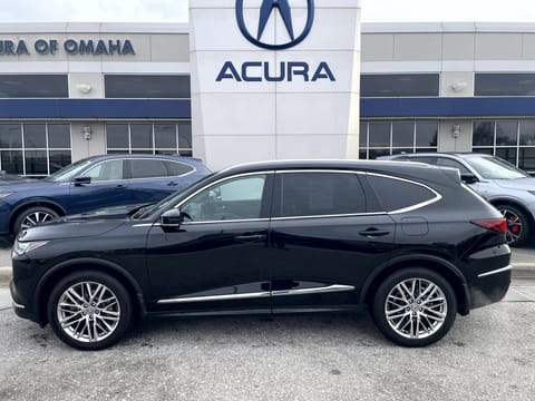 1 image of 2023 Acura MDX w/Advance Package