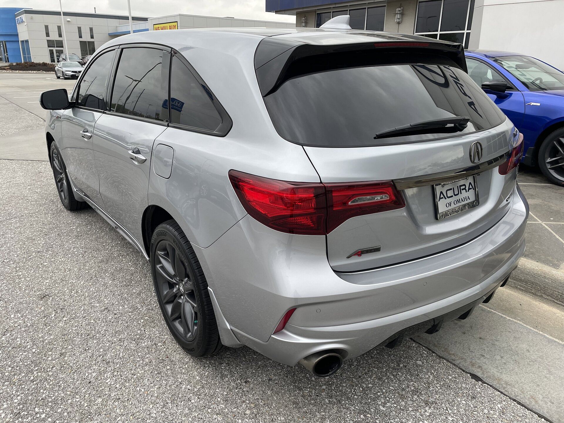 Used 2020 Acura MDX Technology & A-Spec Package with VIN 5J8YD4H04LL011915 for sale in Omaha, NE