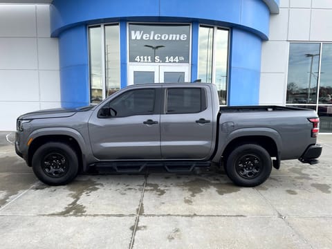 1 image of 2022 Nissan Frontier S