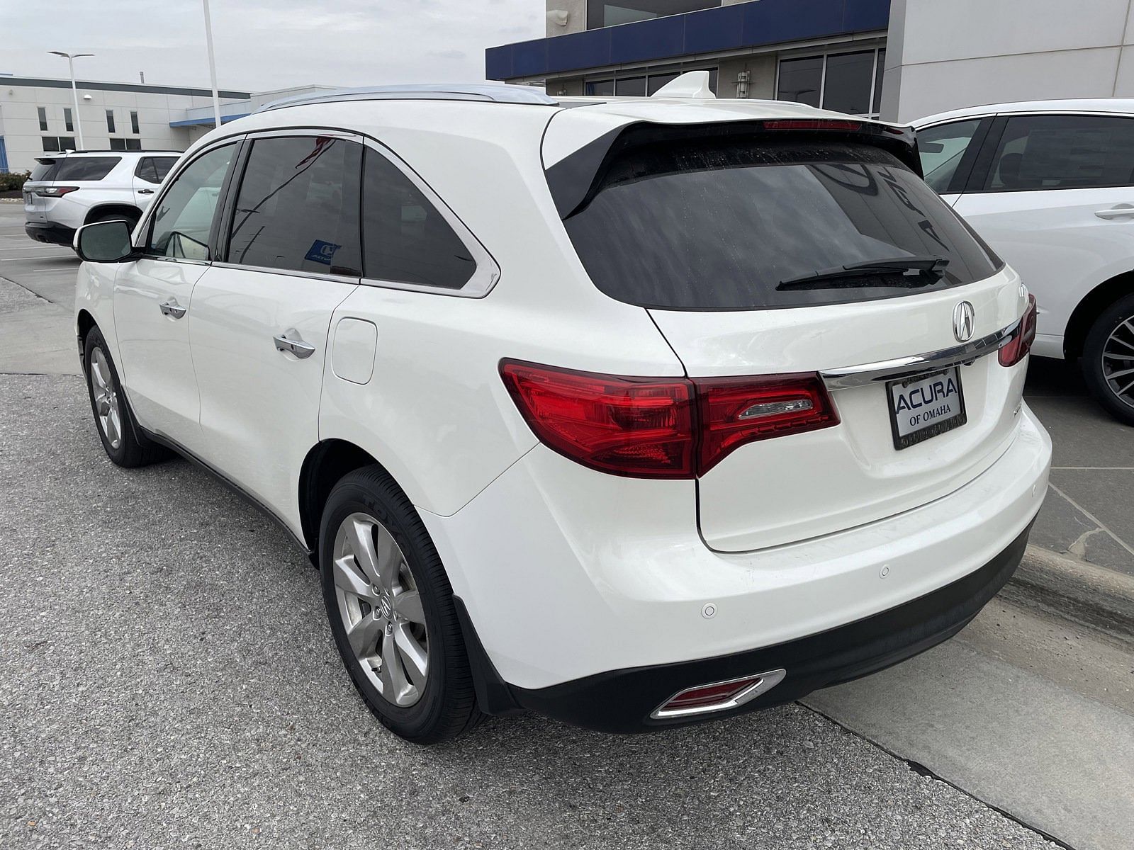 Used 2016 Acura MDX Advance Package with VIN 5FRYD4H90GB029252 for sale in Omaha, NE