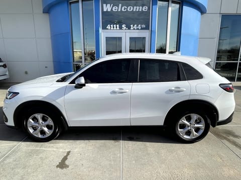 1 image of 2024 Honda HR-V LX