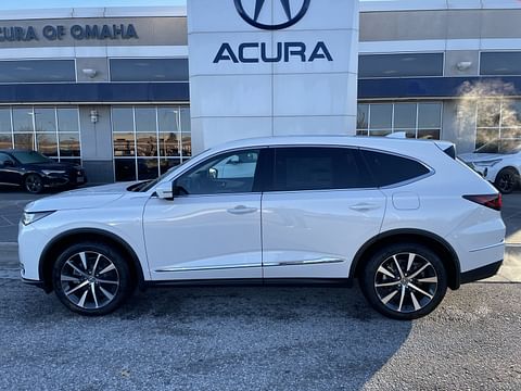 1 image of 2025 Acura MDX w/Technology Package