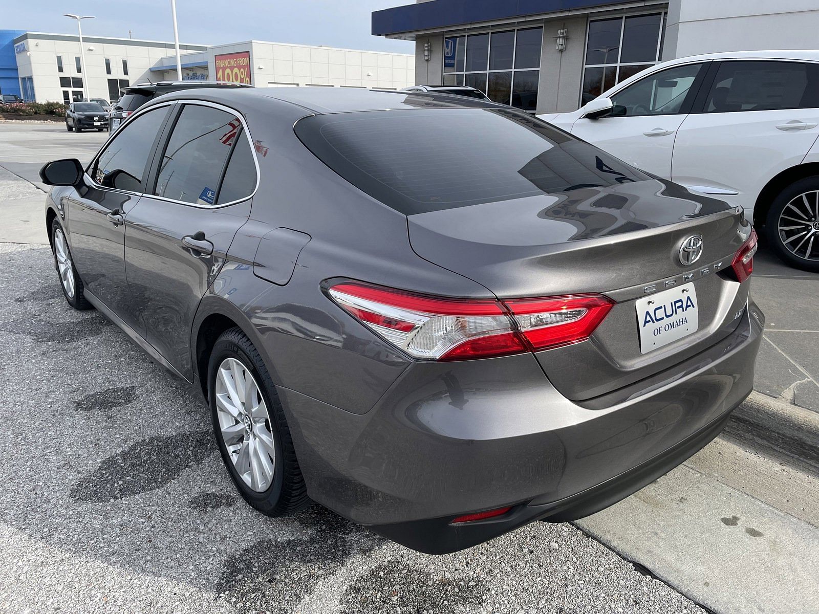 Used 2018 Toyota Camry LE with VIN 4T1B11HK8JU014042 for sale in Omaha, NE