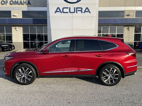 1 image of 2022 Acura MDX w/Technology Package