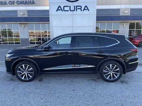 1 image of 2025 Acura MDX w/Technology Package