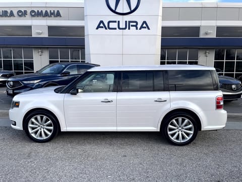 1 image of 2019 Ford Flex SEL