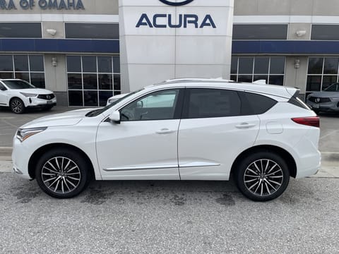 1 image of 2025 Acura RDX w/Advance Package