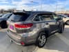 2 thumbnail image of  2019 Toyota Highlander XLE