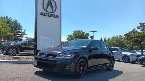 1 image of 2019 Volkswagen Golf GTI S