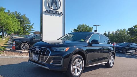 1 image of 2021 Audi Q5 Premium